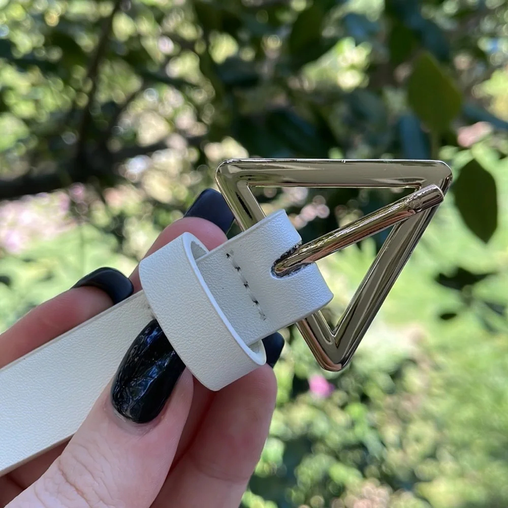 White Faux Leather Triangle Buckle Skinny Belt